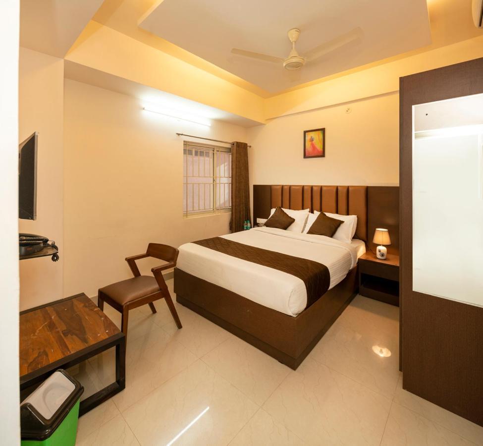 Hotel Balinova Bangalore Eksteriør bilde